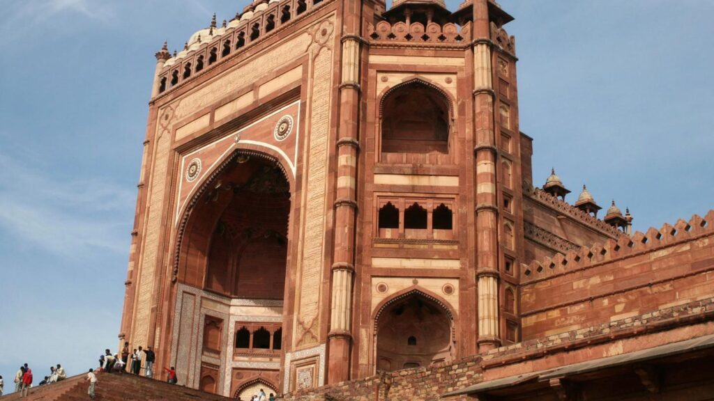 itinerary_lg_2India-Rajastan-Fatehpur-Sikri-Gate