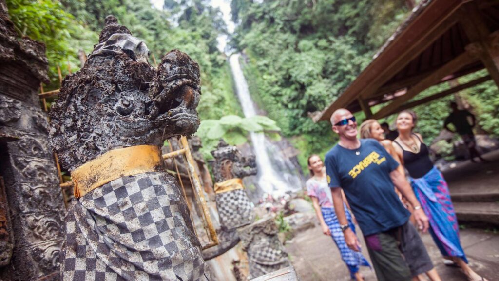 itinerary_lg_Indonesia-Ubud-Gitgit-Waterfall-Statue-Group-Shereen-Mroueh-2014-MG8812-processed-Lg-RGB-web