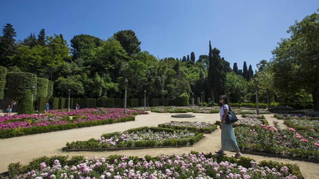 itinerary_lg_Spain_Barcelona_Montjuic_Gardens_Traveller_-_IMG4760_Lg_RGB